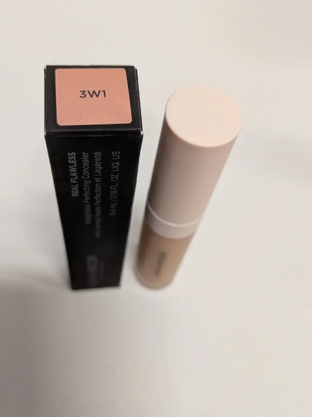 Laura Mercier Real Flawless Weightless Perfecting  Concealer  3W1 NEW